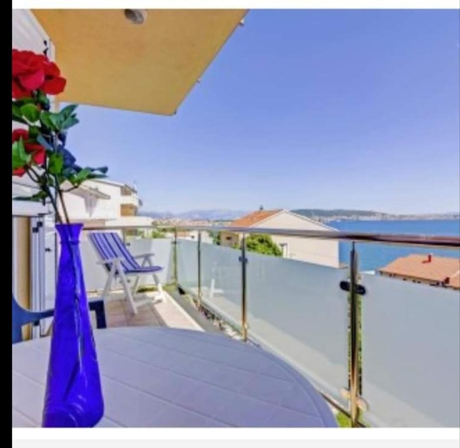 Apartmani Gizela Seget Donji ภายนอก รูปภาพ