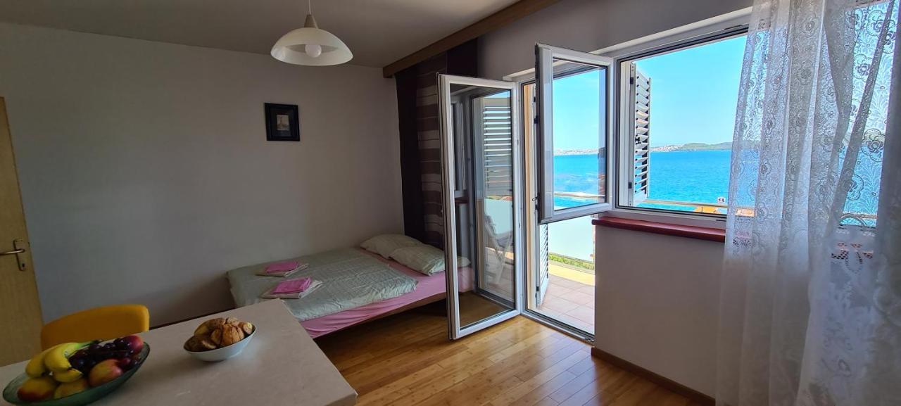 Apartmani Gizela Seget Donji ภายนอก รูปภาพ