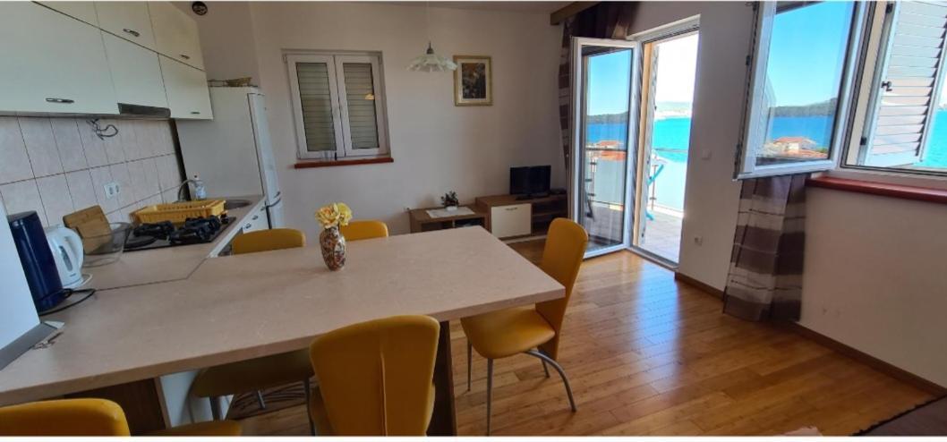Apartmani Gizela Seget Donji ห้อง รูปภาพ
