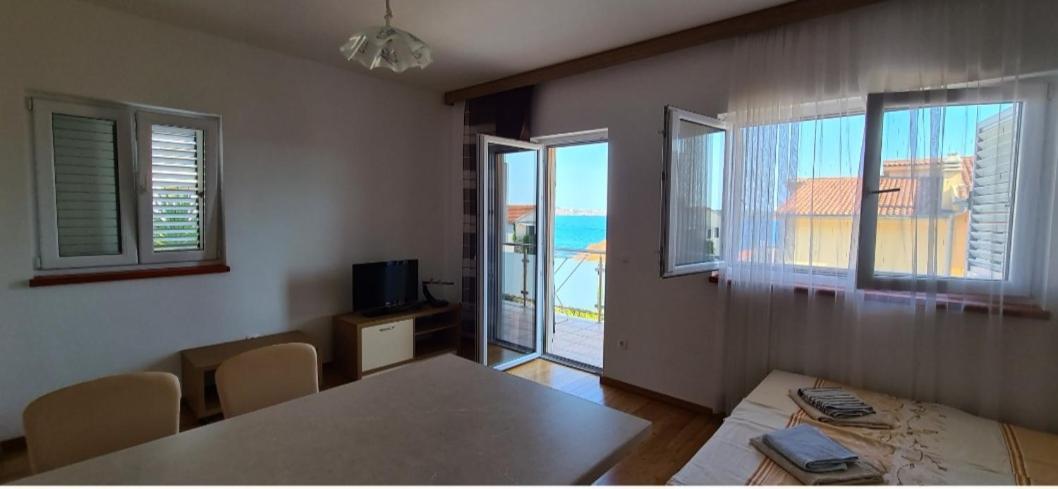 Apartmani Gizela Seget Donji ห้อง รูปภาพ